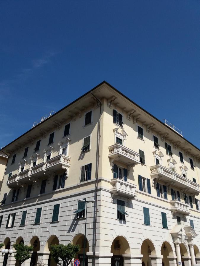 Residenza Dell'Orto Apartment Киавари Екстериор снимка